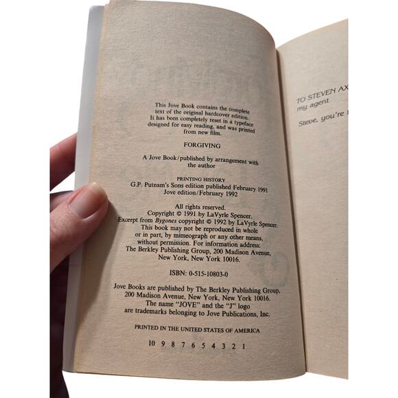 LaVyrle Spencer FORGIVING Historical Pioneer Romance Jove Novel 0515108030 - Picture 8 of 8